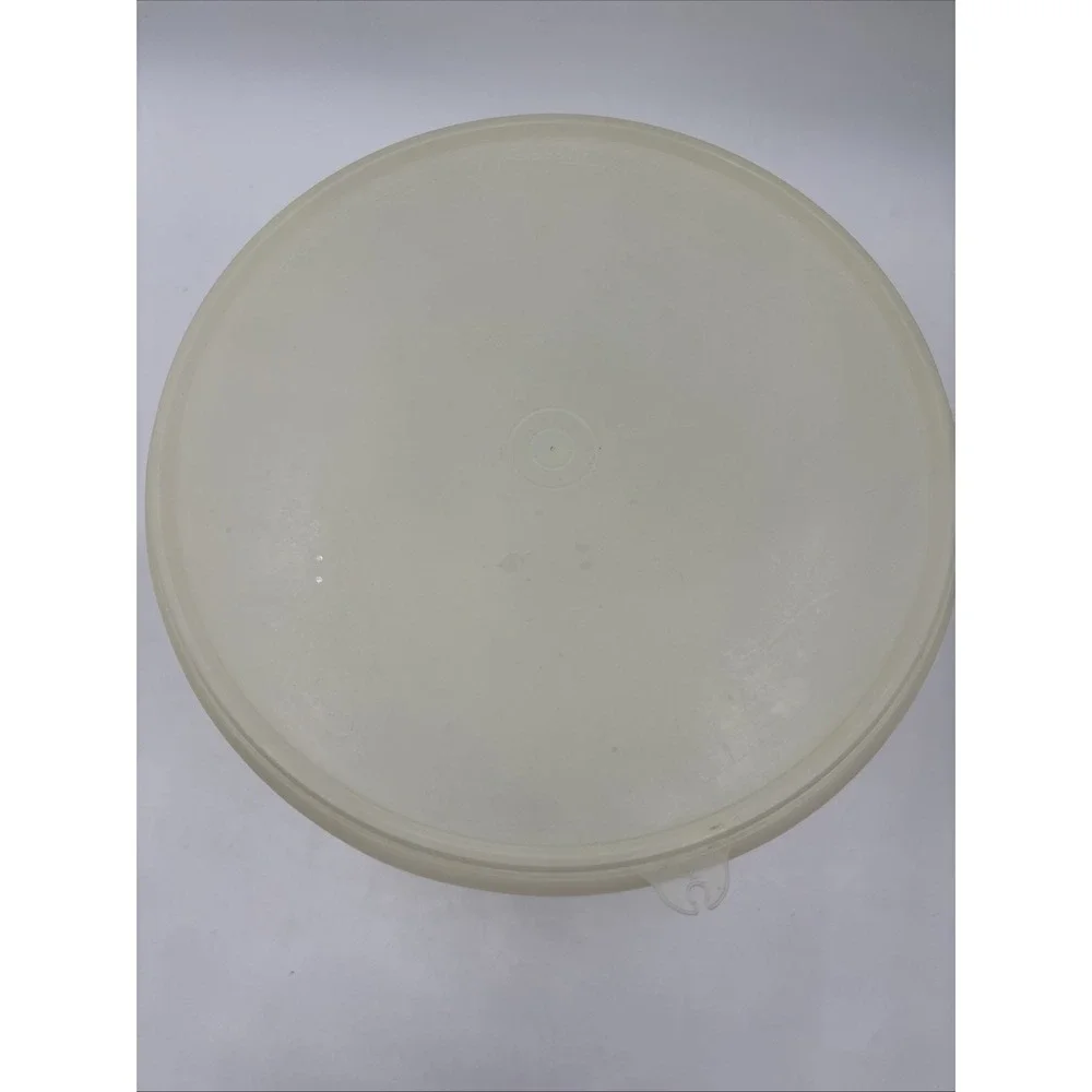 Vintage Tupperware Round Storage Container 267-3 & Lid 230-4 Clear